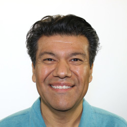 Photo of Ismael Enriquez