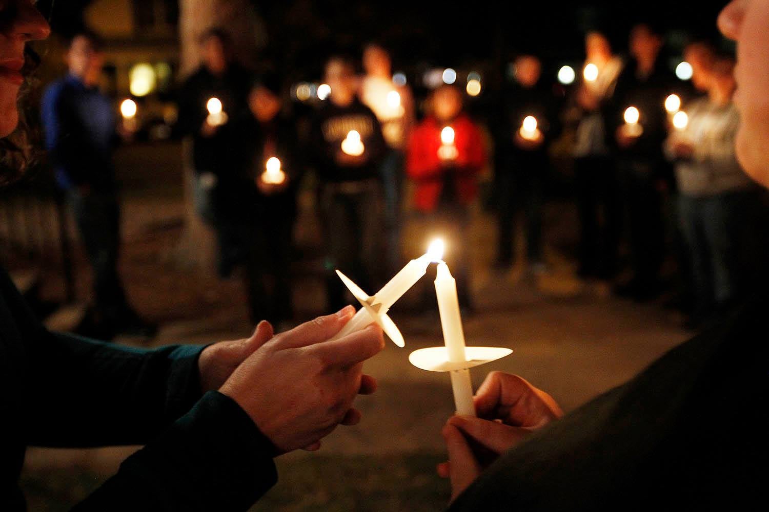 Suicide Remembrance Month to conclude with candlelight vigil